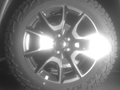 Used 2025 Jeep Compass Trailhawk image 14