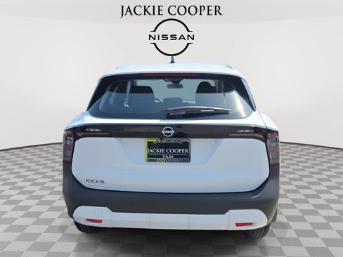 Used 2026 Nissan Kicks S FWD image 6
