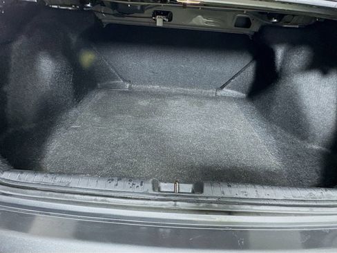 Used 2010 Honda Civic LX image 28