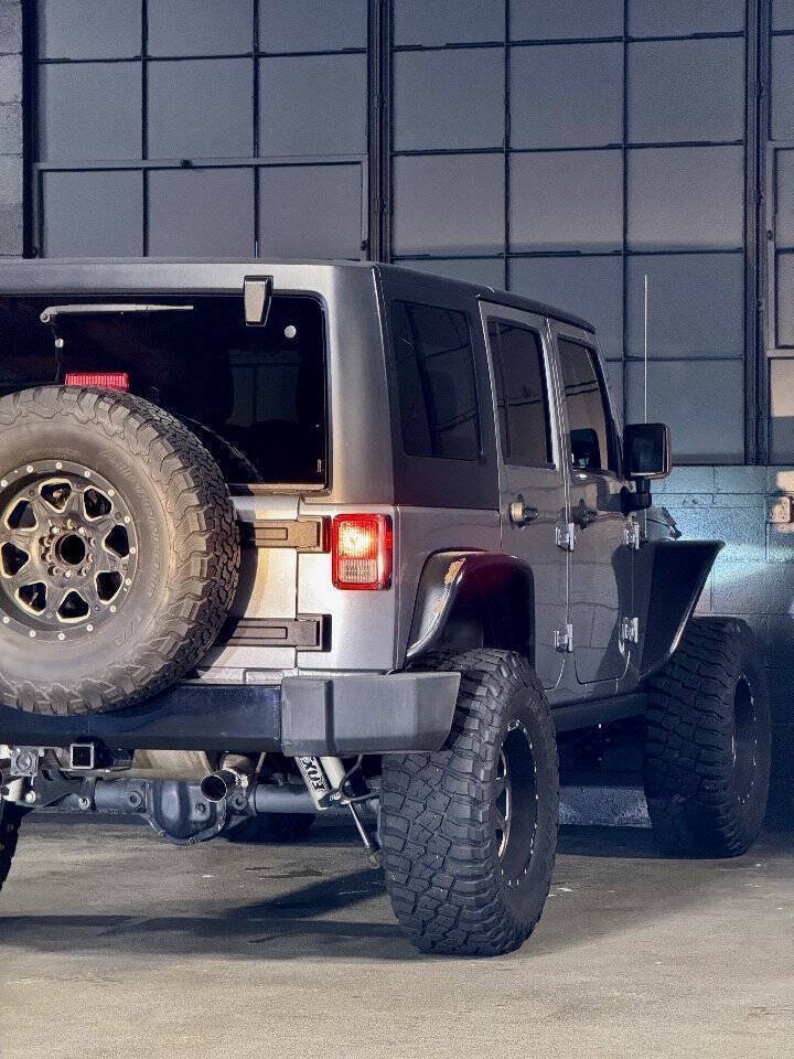 Used 2017 Jeep Wrangler Unlimited Sport AWD/4WD image 10