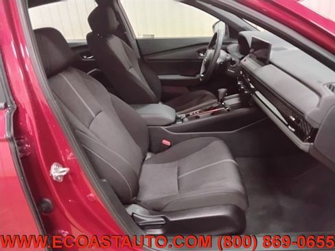 Used 2024 Honda Accord Sport image 14