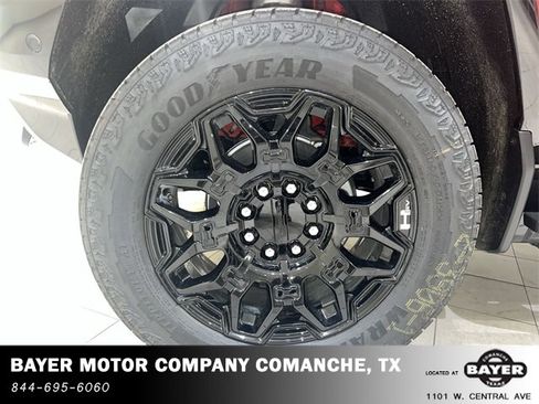 New 2025 GMC Hummer EV 2X AWD/4WD image 40