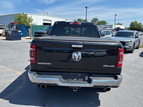 Used 2019 RAM 1500 Laramie AWD/4WD image 4
