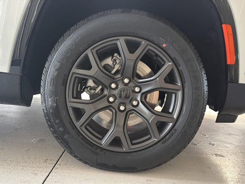 New 2026 Jeep Grand Wagoneer Limited image 31