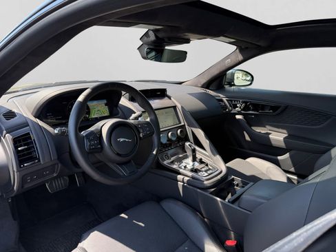Used 2024 Jaguar F-TYPE Coupe AWD image 11