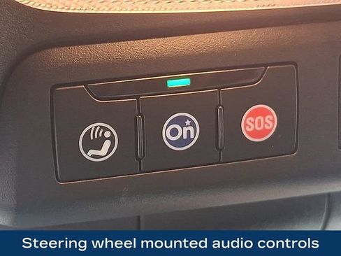 Used 2025 GMC Canyon AT4 w/ Technology Plus Package image 19