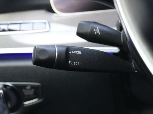 Used 2018 Mercedes-Benz E 63 AMG S image 34