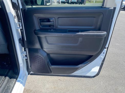 Used 2017 RAM 3500 Tradesman w/ Popular Equipment Group AWD/4WD image 27