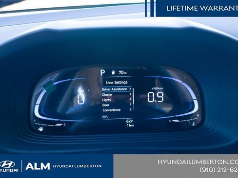 New 2026 Hyundai Venue SEL FWD image 31