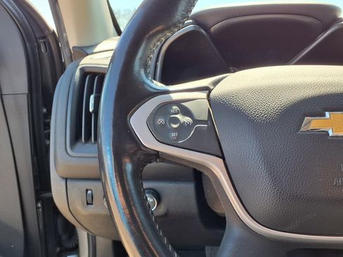 Used 2021 Chevrolet Colorado LT w/ LT Convenience Package image 21