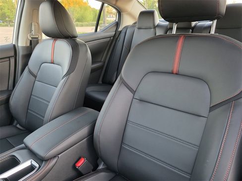 New 2025 Nissan Sentra SR w/ SR Premium Package image 10