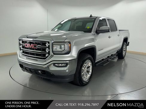 Used 2017 GMC Sierra 1500 SLT w/ Suspension Package, Off-Road AWD/4WD image 1