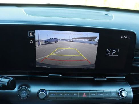 Used 2025 Hyundai Kona SEL image 25