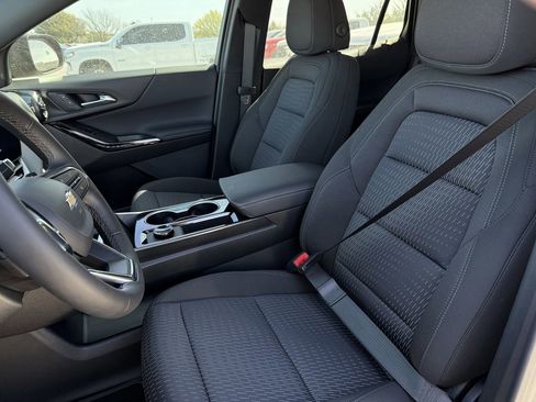 New 2026 Chevrolet Equinox LT w/ Safety and Technology Package image 20