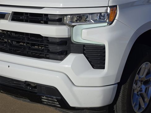 Used 2022 Chevrolet Silverado 1500 RST image 30
