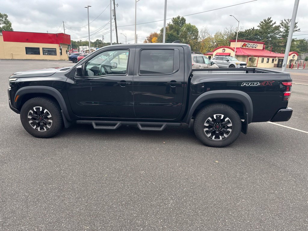 Used 2023 Nissan Frontier PRO-4X w/ Pro Convenience Package AWD/4WD image 9