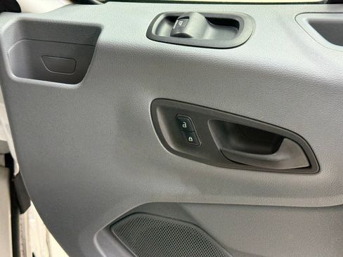Used 2015 Ford Transit 350 XLT RWD image 42