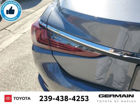 Used 2019 Lexus ES 350 w/ Premium Package image 15