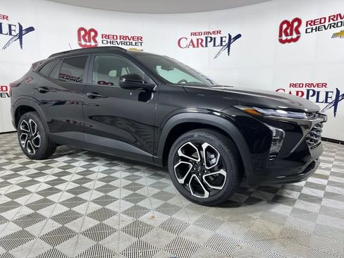 New 2026 Chevrolet Trax RS w/ Driver Confidence Package FWD image 1