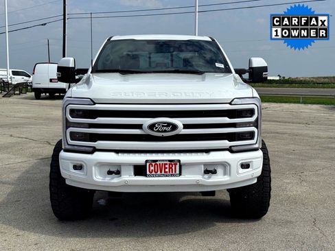 Used 2026 Ford F250 Platinum AWD/4WD image 3
