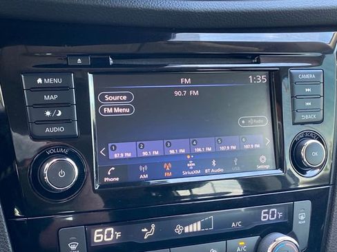 Certified 2022 Nissan Rogue Sport SL w/ Premium Package AWD/4WD image 21