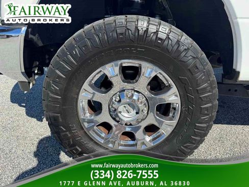Used 2020 Ford F250 King Ranch w/ Chrome Package AWD/4WD image 32