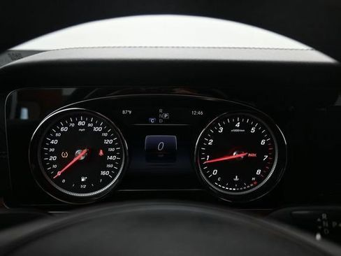 Used 2017 Mercedes-Benz E 300 4MATIC w/ Premium 1 Package image 9
