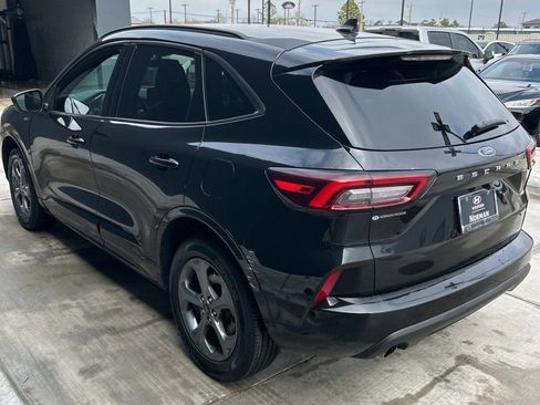 Used 2024 Ford Escape ST-Line image 5