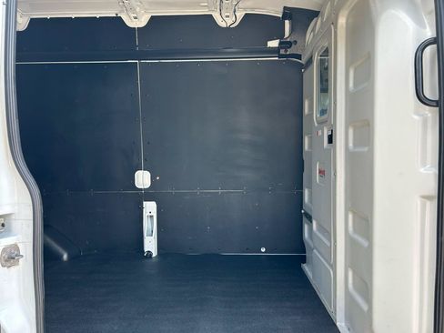 Used 2025 Ford Transit 250 148 High Roof Extended w/ Load Area Protection Package RWD image 18