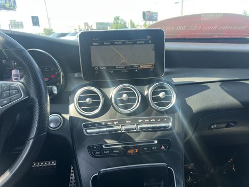 Certified 2019 Mercedes-Benz GLC 300 4MATIC Coupe image 31