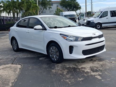 Used 2019 Kia Rio LX FWD image 4