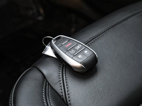 Used 2022 Alfa Romeo Stelvio Sprint image 54