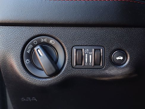 Used 2022 Dodge Charger Scat Pack image 18