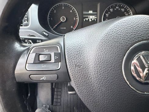 Used 2014 Volkswagen Jetta TDI image 14