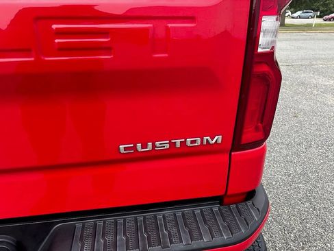 Certified 2022 Chevrolet Silverado 1500 Custom w/ Safety Confidence Package AWD/4WD image 8