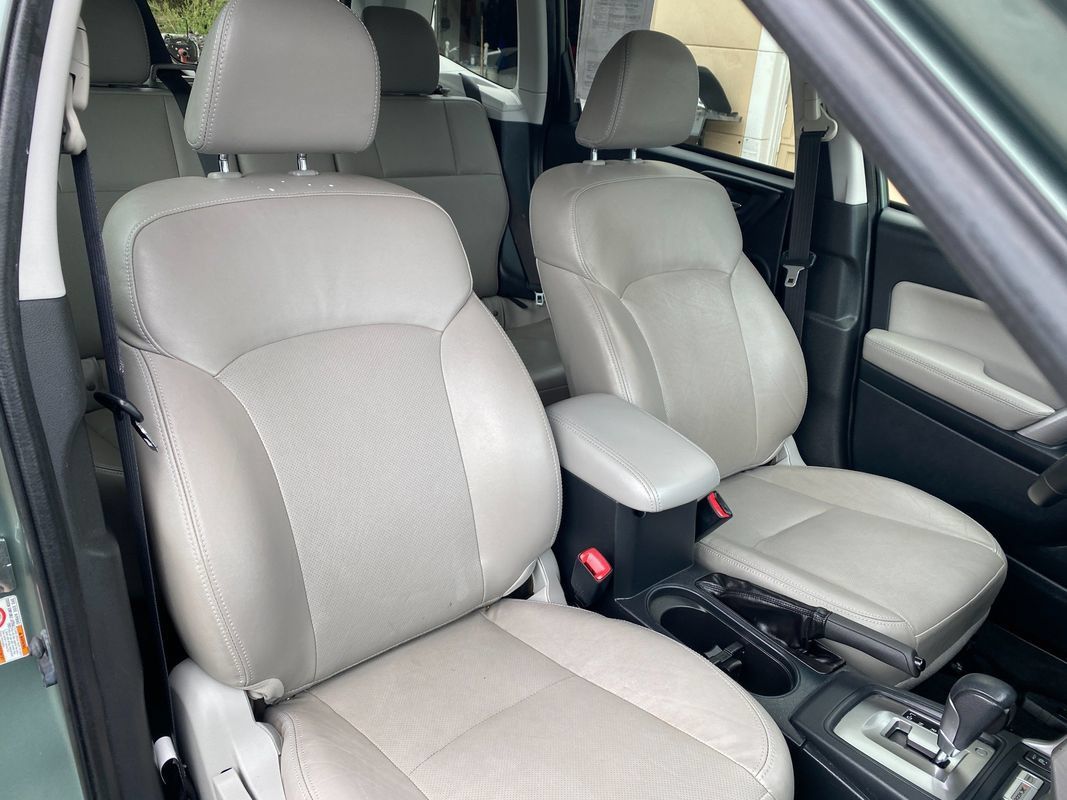 Used 2016 Subaru Forester 2.5i Limited AWD/4WD image 16