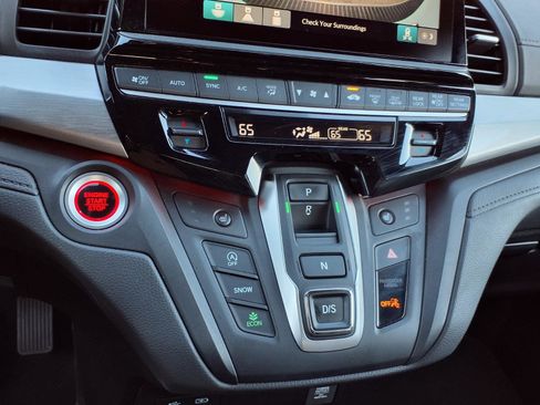 Used 2025 Honda Odyssey Sport-L image 20