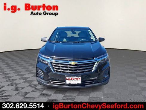 Used 2024 Chevrolet Equinox LS FWD image 2