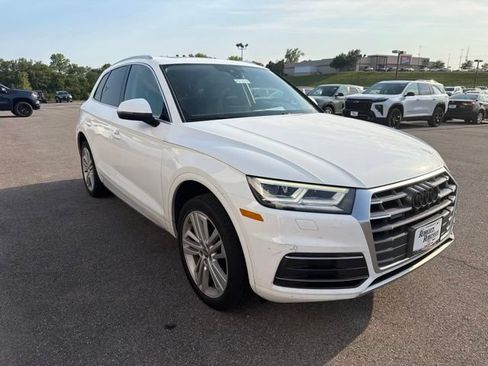 Used 2018 Audi Q5 2.0T Premium Plus w/ Premium Plus Package AWD/4WD image 8