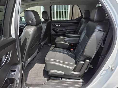 Used 2019 Chevrolet Traverse Premier w/ Redline Edition AWD/4WD image 18