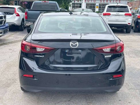 Used 2018 MAZDA MAZDA3 Touring FWD image 6