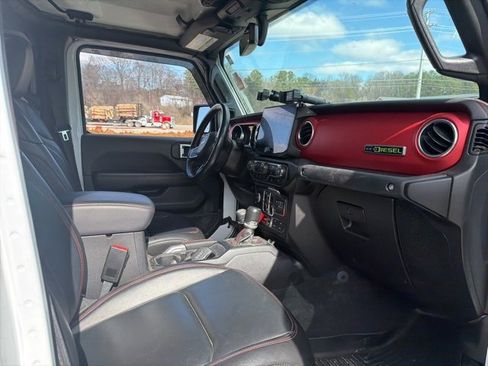 Used 2021 Jeep Gladiator Rubicon image 6