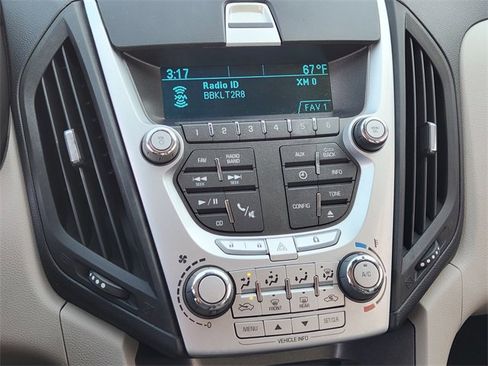 Used 2013 Chevrolet Equinox LS image 16