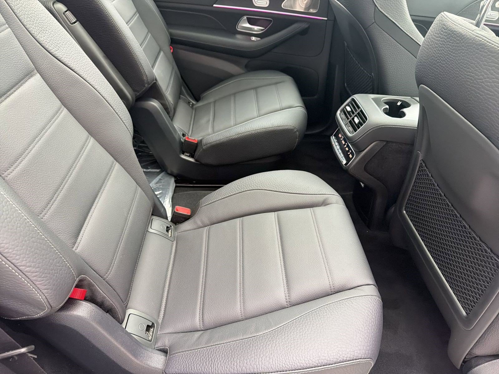 New 2026 Mercedes-Benz GLS 450 4MATIC image 30