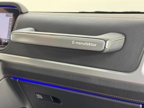 Used 2021 Mercedes-Benz G 63 AMG 4MATIC w/ G Manufaktur Interior Package image 22