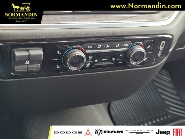Used 2025 Chevrolet Silverado 2500 LTZ AWD/4WD image 11