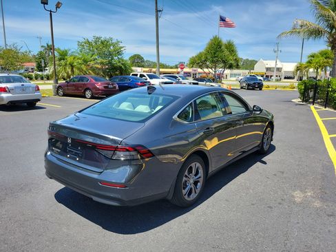 Used 2023 Honda Accord EX image 6