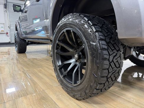 Used 2022 Ford F150 Lariat w/ Equipment Group 502A High AWD/4WD image 10