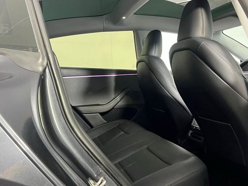 Used 2024 Tesla Model 3 Standard Range image 27