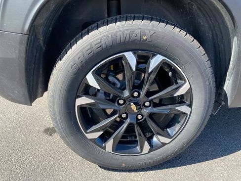 Used 2023 Chevrolet TrailBlazer LT w/ Convenience Package AWD/4WD image 28